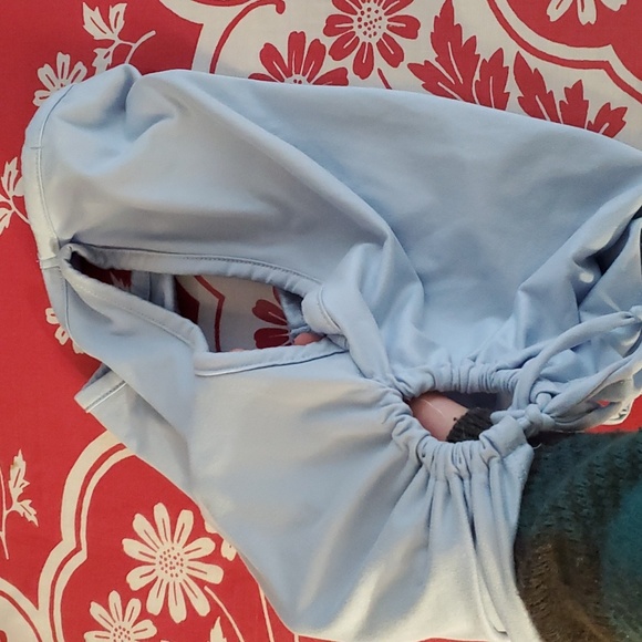 3/$25 Adjustable side tie crop top sz small - Picture 4 of 9